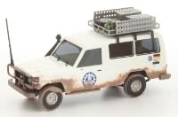 THW ModelleToyota Land Cruiser Geländewagen Busch